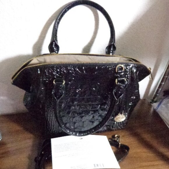 NWT Brahmin BLACK Mini Camila Satchel W Crossbody Melbourne